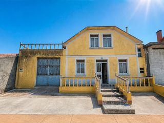 Maison à Laracha. Casa o chalet independiente en venta en laracha