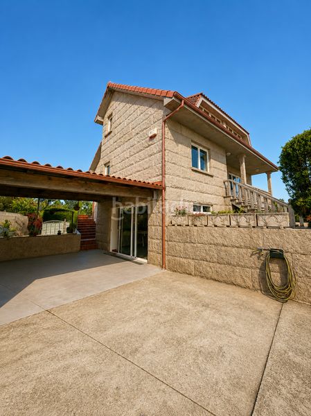 Foto 99a3f58c-2144-47de-95b7-96738955adf1. Casa amb calefacció piscina a Morás - A Zapateira Arteixo