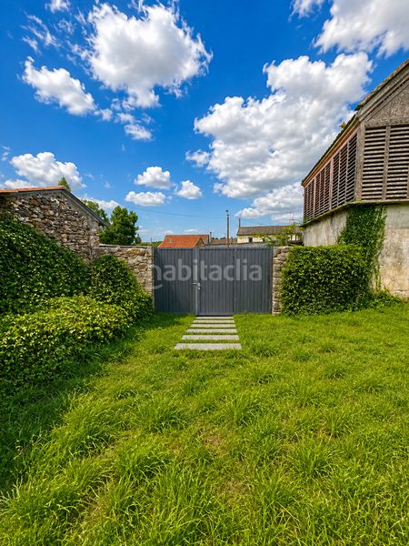 Foto cd82623a-3b0b-4989-950f-311bc212c6b7. Terreny residencial a Carballo