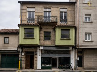 Pis a Marín. Segunda planta de 158 m para reformar en marín