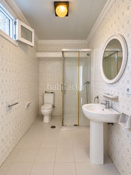 Foto 1c7f7706-0873-44d3-bf77-0afac90d9f93. Casa amb calefacció a Zona Fernández Labreda Pontevedra