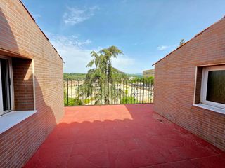 Àtic  Carrer de sant salvador. Atico con 2 terrazas con buenas vistas