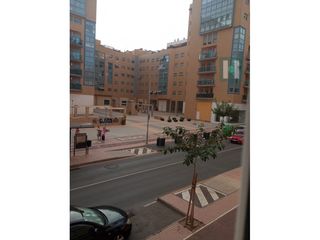Pis  Calle santiago ramón y cajal. Piso en ramon y cajal, cerca del corte ingles