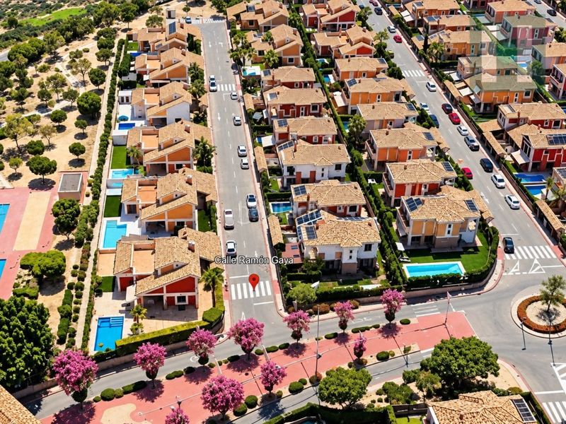 Foto ac0a04fb-9d0b-4003-bfbe-267fde6ef38b. Casa adossada amb aparcament piscina a La Ñora Murcia