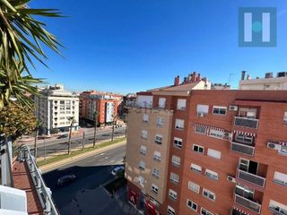 Ático  Avenida juan carlos i. Ático en una de las mejores zonas de murcia