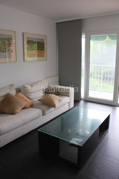 Foto ce8e55d8-822c-4afd-95cd-3f1e279e10b0. Pis a avenida gola del puchol 24 a El Saler Valencia