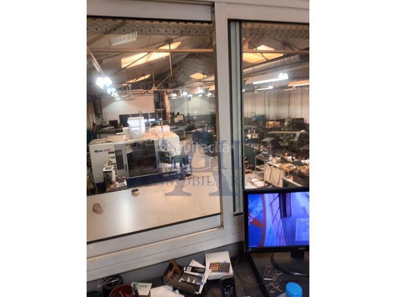 Foto 1be3820d-037a-437e-894f-686ae34a5bb9. Nau industrial a Centre Sabadell