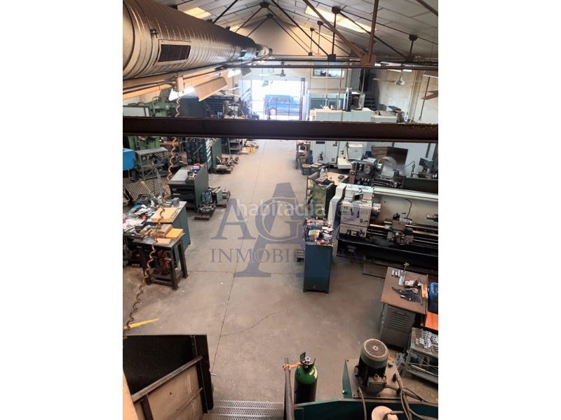 Foto 700dd466-f95d-4419-b3a5-6d419454ce51. Nau industrial a Centre Sabadell