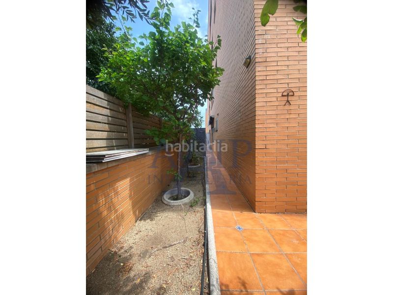 Foto 5b1ce0fd-b5da-46df-acf2-dc186e2a4c4b. Pis amb aparcament a Montgat