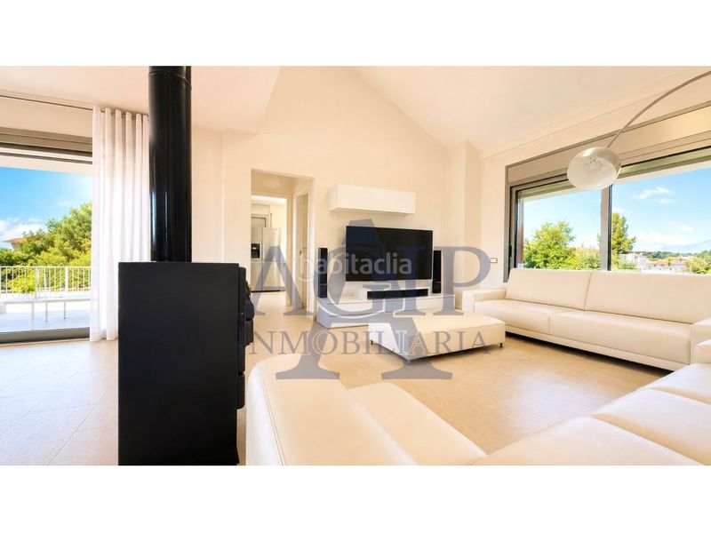 Foto 2a5be978-cd75-4d55-a4d1-7e8e9c34fe43. Casa amb aparcament a Mas Trader-Corral d´En Tort-Corral d´En Cona Cubelles