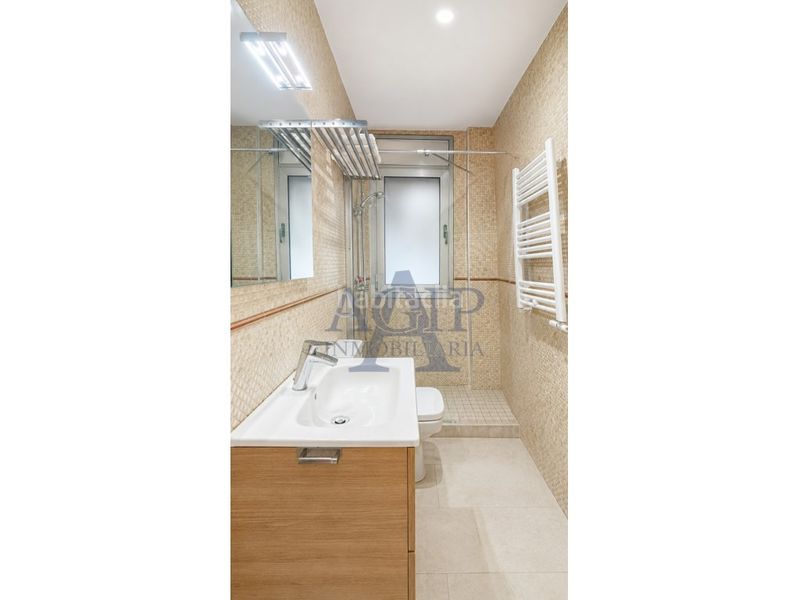Foto 458114e8-7a91-494c-81c5-58b282143ddc. Casa amb aparcament a Mas Trader-Corral d´En Tort-Corral d´En Cona Cubelles