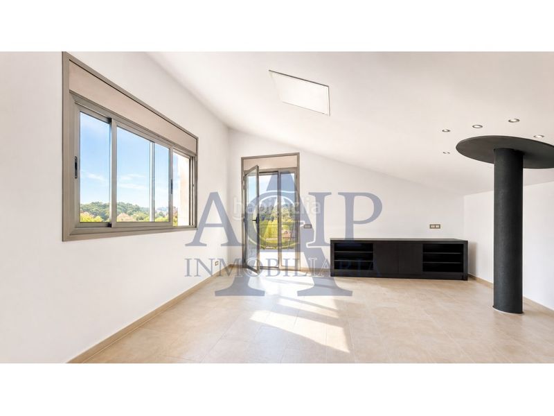 Foto ac752e90-26fb-43bc-b958-e943864e4841. Casa amb aparcament a Mas Trader-Corral d´En Tort-Corral d´En Cona Cubelles