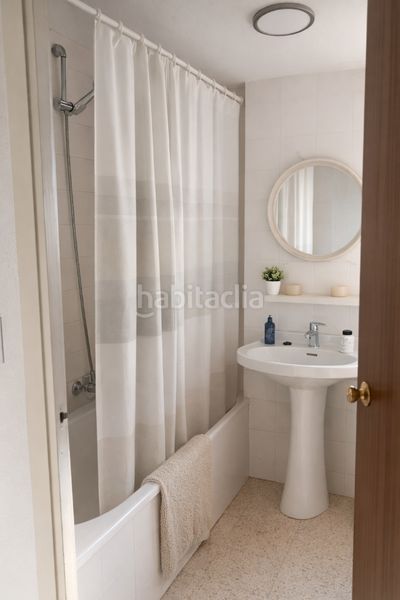 Foto 51b70012-7415-42d6-bf0d-10ecf03188f5. Pis amb calefacció piscina a Torreforta Tarragona