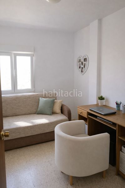 Foto 74879d4f-28a3-4ad6-b45c-e8a8a88ac5eb. Pis amb calefacció piscina a Torreforta Tarragona