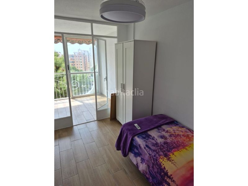 Foto db6b23cb-e0c5-48ee-8a35-c76733d29cf8. Pis amb aparcament a Sierra Helada Benidorm