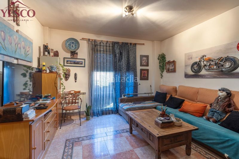 Foto 0f9402e9-1f53-473e-9671-1df7ff77879b. Casa adossada amb calefacció aparcament a Güevéjar