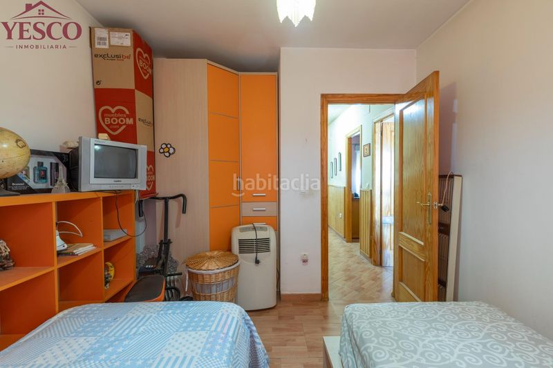 Foto 3fdd36da-0081-4622-b35d-8138e61a783f. Casa adossada amb calefacció aparcament a Güevéjar