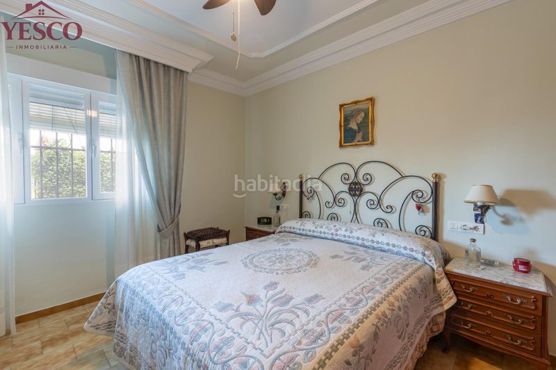 Foto 064e41d5-e863-46c7-b966-47d25258b9ea. Casa pareada en Víznar
