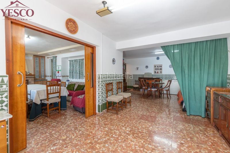 Foto 3ad8d616-2bed-4cf4-9bdf-01307cbb4157. Casa pareada en Víznar