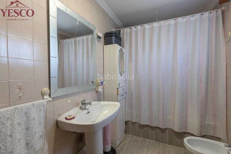 Foto 720821fd-bfe3-4c47-9030-fae54cfb7547. Casa pareada en Víznar