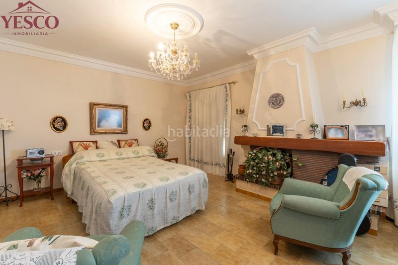 Foto 7e8f8294-dab8-48ad-a64e-2198ce8d8574. Casa pareada en Víznar
