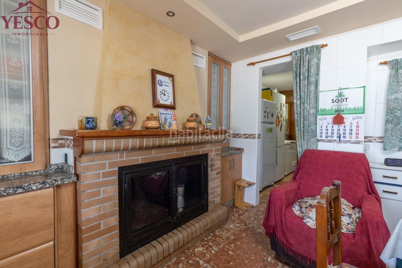 Foto b2ec7842-4646-40c7-add8-b5418efbbf25. Casa pareada en Víznar