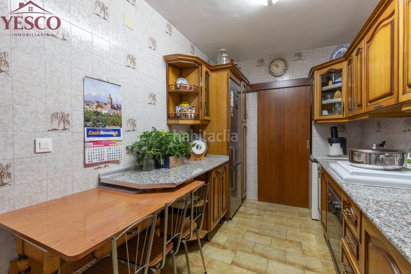 Foto bceab740-908f-4aa9-bda4-7a893f36a079. Casa pareada en Víznar