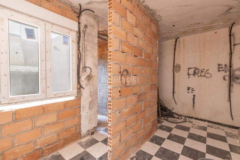 Foto 544c8a93-0a92-4a05-9e3f-3a08792e4231. Casa aparellada a Alfacar