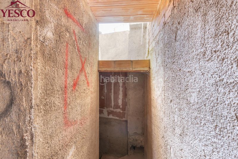 Foto b43ee823-eda7-4634-84aa-9aeef3f252c6. Casa aparellada a Alfacar