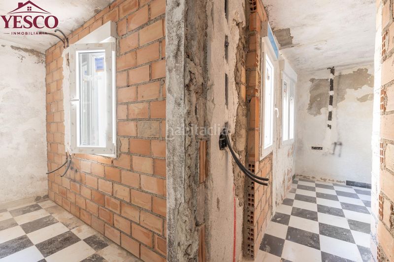 Foto 3b6fba4e-2c6a-4834-9427-cad49ef18dbd. Casa pareada en Alfacar