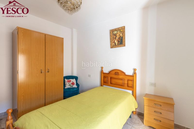 Foto 9360b89a-8528-4266-843c-e6a2a7ef1fc3. Casa adosada en Alfacar
