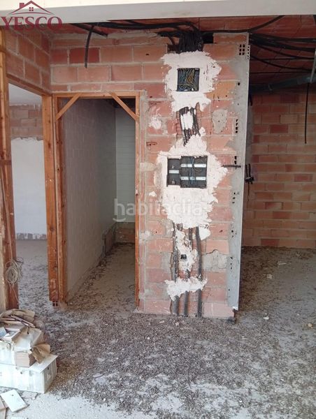 Foto 531bf412-dbdb-4fc5-b01a-2274901c9f59. Casa aparellada amb aparcament a Peligros