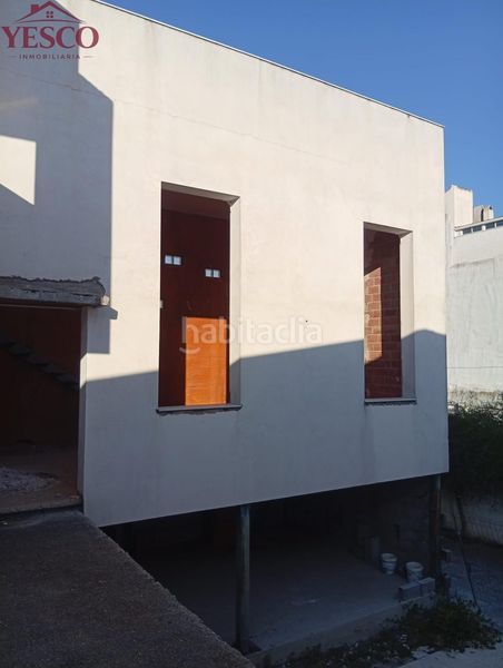 Foto c8602c93-de3a-4c0b-ab1f-4c20191bc99c. Casa aparellada amb aparcament a Peligros