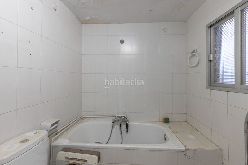 Foto 2a8506e0-cf6f-4a40-89f5-7cd9a7d0c76c. Casa adossada a Cúllar Vega