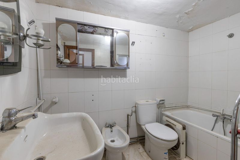 Foto 9d12741a-7a79-49e2-b163-7a042da21d28. Casa adossada a Cúllar Vega