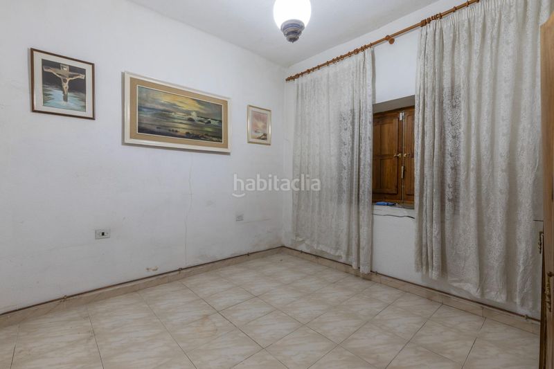 Foto d1b7a035-7654-4e08-884e-cb35bcefaab4. Casa adossada a Cúllar Vega