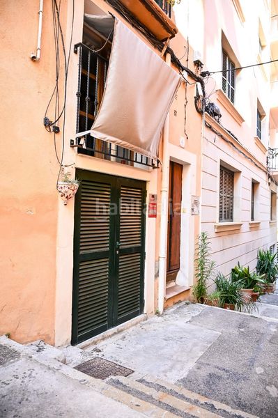 Foto 4c60be3c-a58b-4994-b0c8-0458ffb23b3b. Planta baixa a Sant Jaume Palma de Mallorca