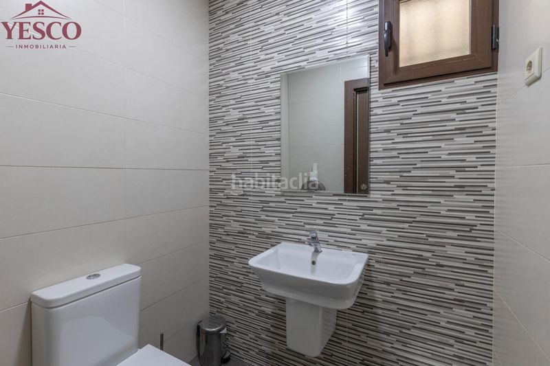 Foto f2839e46-4b14-45d0-9139-c03be8294472. Casa adossada a Benalúa