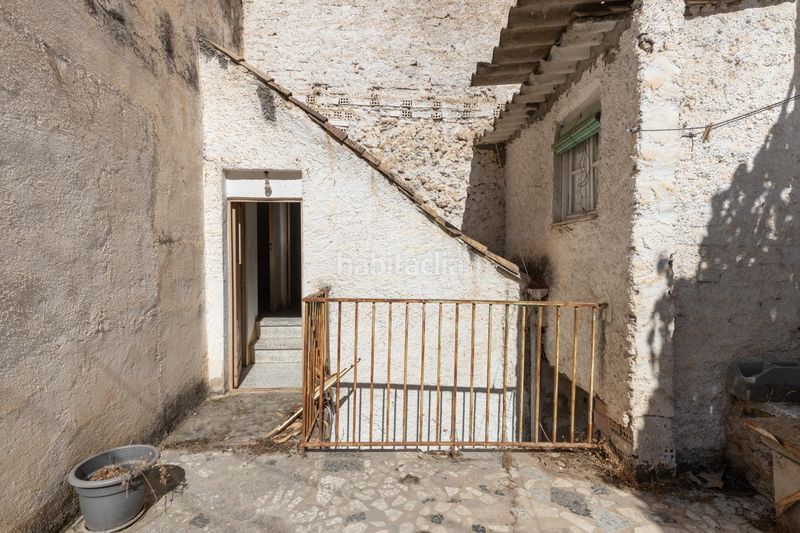 Foto a5e37b7b-db09-4283-a8e1-e356a2765b67. Casa aparellada a Alfacar