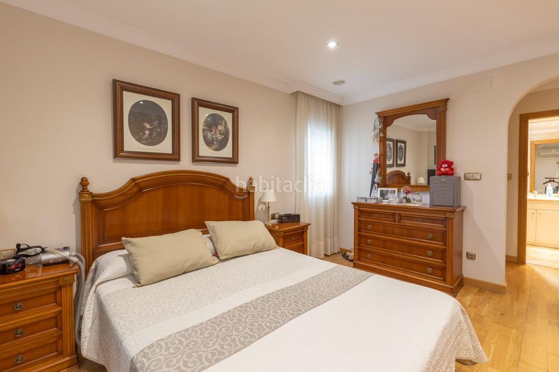 Foto 186b2225-2a40-4ee7-acf2-c20db4e7c42a. Chalet en Cenes de la Vega