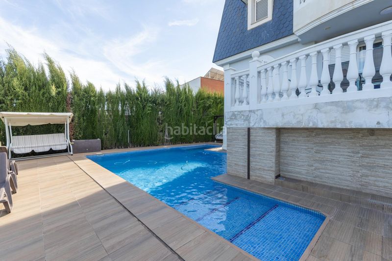 Foto ad52ae18-2c82-4966-8299-3c615006718a. Chalet en Cenes de la Vega
