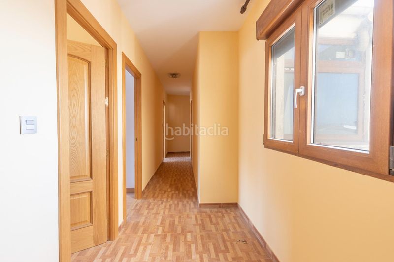 Foto 0bd3003e-a2c5-49d0-9bb5-2b1cf8ca70a2. Pis a Pinos Puente