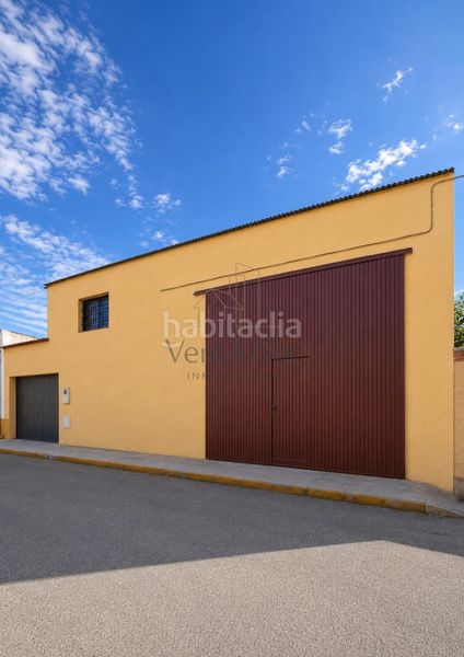 Foto 86b2125e-711b-459a-9331-b15a7a1f4cd7. Industrial building in Las Palmeras-Dehesilla Sanlúcar de Barrameda