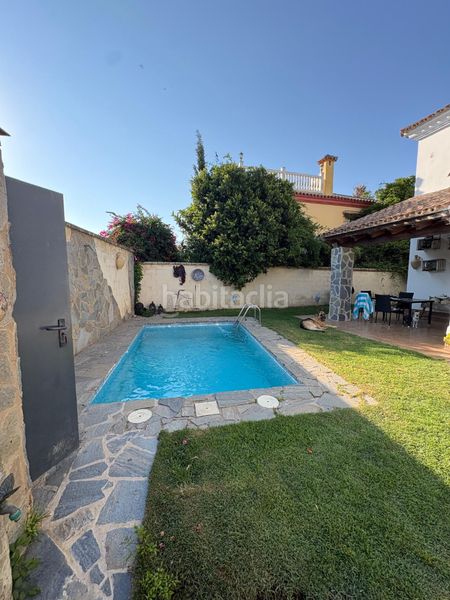 Foto 57248cfb-f7fb-4203-b03d-3af3829c18e4. Xalet amb piscina a La Jara Sanlúcar de Barrameda