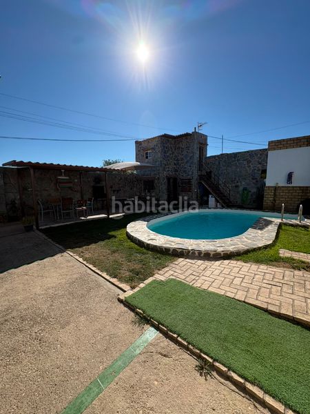 Foto 99dd93b4-a23d-472e-b9f4-8b1bd2eb7fc5. Xalet amb aparcament piscina a La Jara Sanlúcar de Barrameda