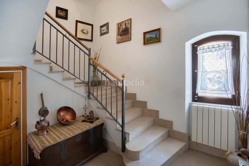 Foto 767a7d37-ef5f-4b02-92d4-edf124fb7725. Casa amb xemeneia calefacció aparcament a Almoster