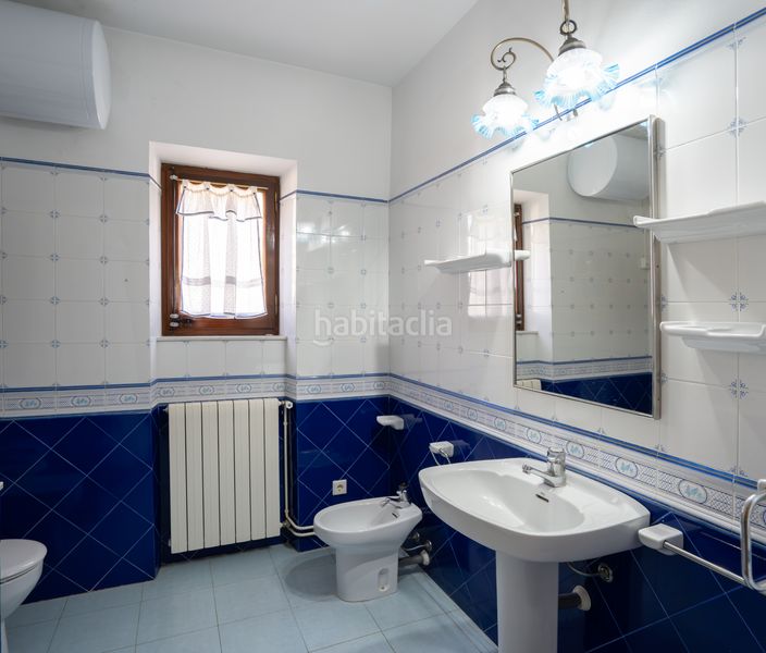 Foto fb4c1d14-16c2-4e60-8caa-b28293cadebd. Casa amb xemeneia calefacció aparcament a Almoster