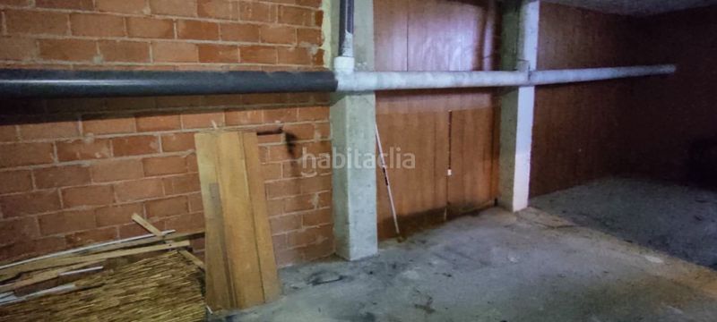 Foto c5bac962-6867-4c41-bbe6-ad6d4e634e43. Casa adosada ?? adosado con sótano, patio y garaje – listo para entrar a vivir en Carlota (La)