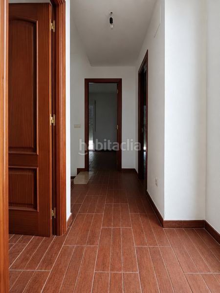 Foto ec573e48-2325-4f12-a0fd-5012d5685abd. Casa adossada amb xemeneia aparcament a Carlota (La)