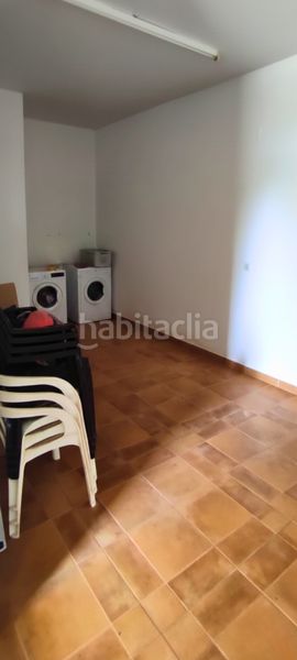 Foto d235a015-da17-47d8-8183-49251ed2daac. Xalet amb xemeneia aparcament piscina a Carlota (La)